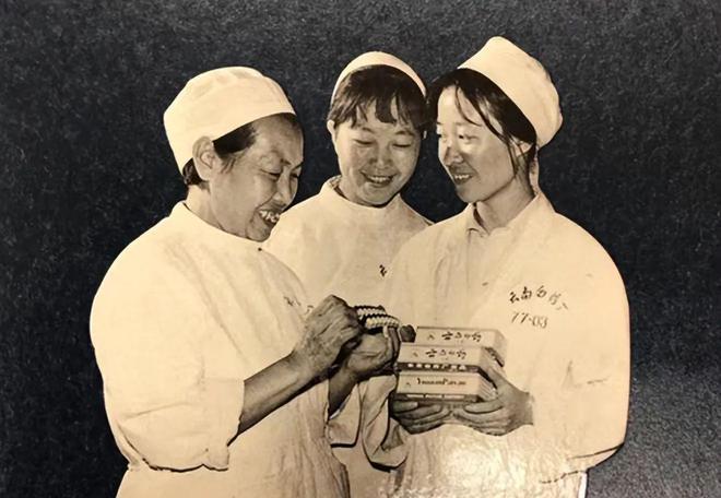 死后妻子自愿上交配方子孙后代一分不占m6米乐app他是千亿资产的创始人(图5)