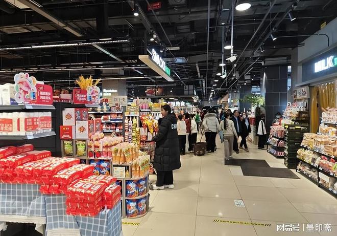 ？口香糖被注意力抛弃了排队不看货架改刷手机(图6)