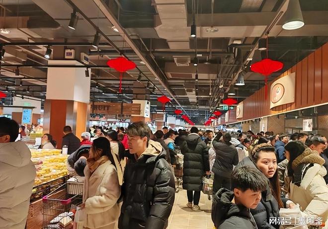 ？口香糖被注意力抛弃了排队不看货架改刷手机(图13)