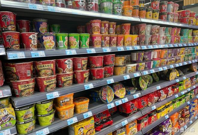 ？口香糖被注意力抛弃了排队不看货架改刷手机(图15)